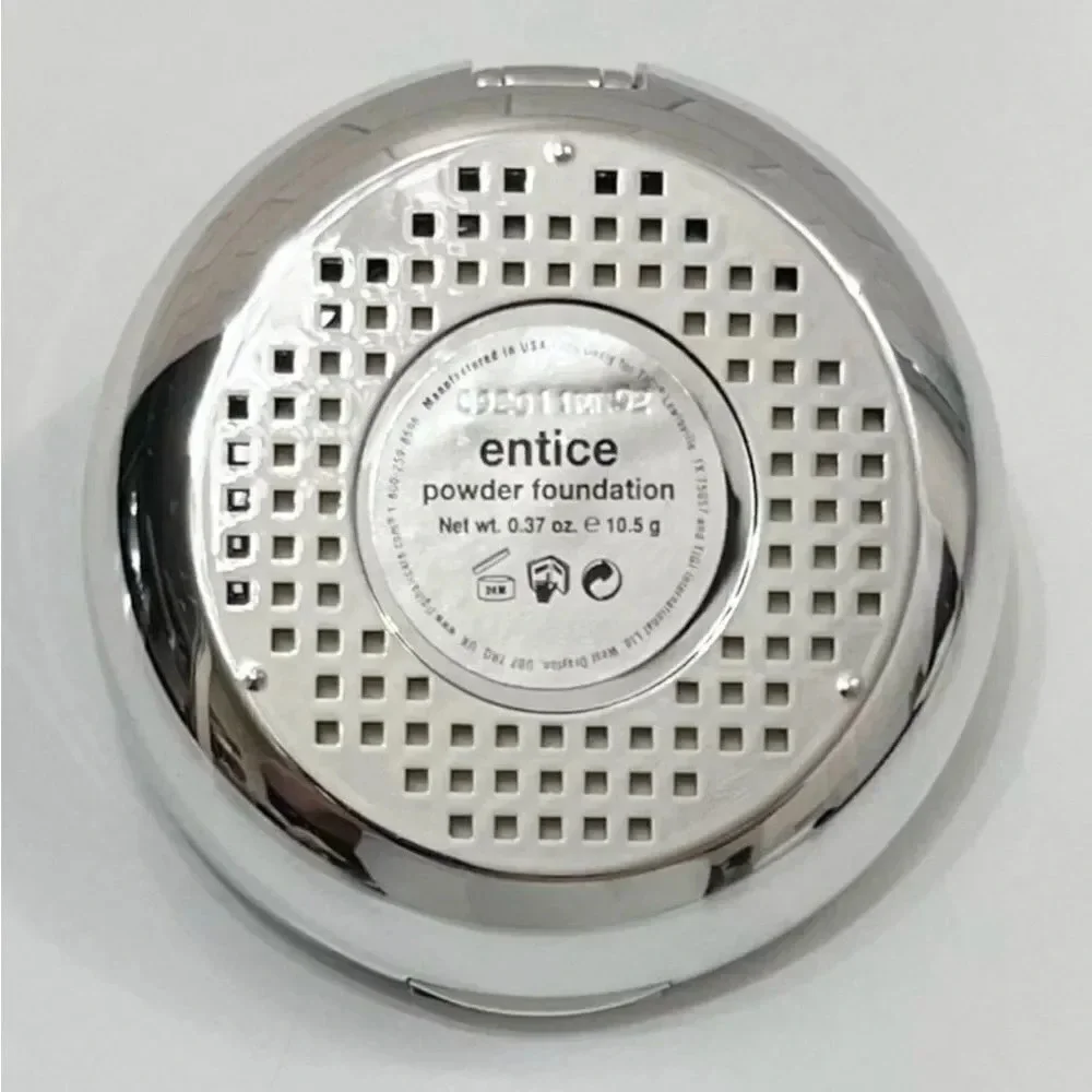 TIGI Cosmetics Entice Powder Foundation